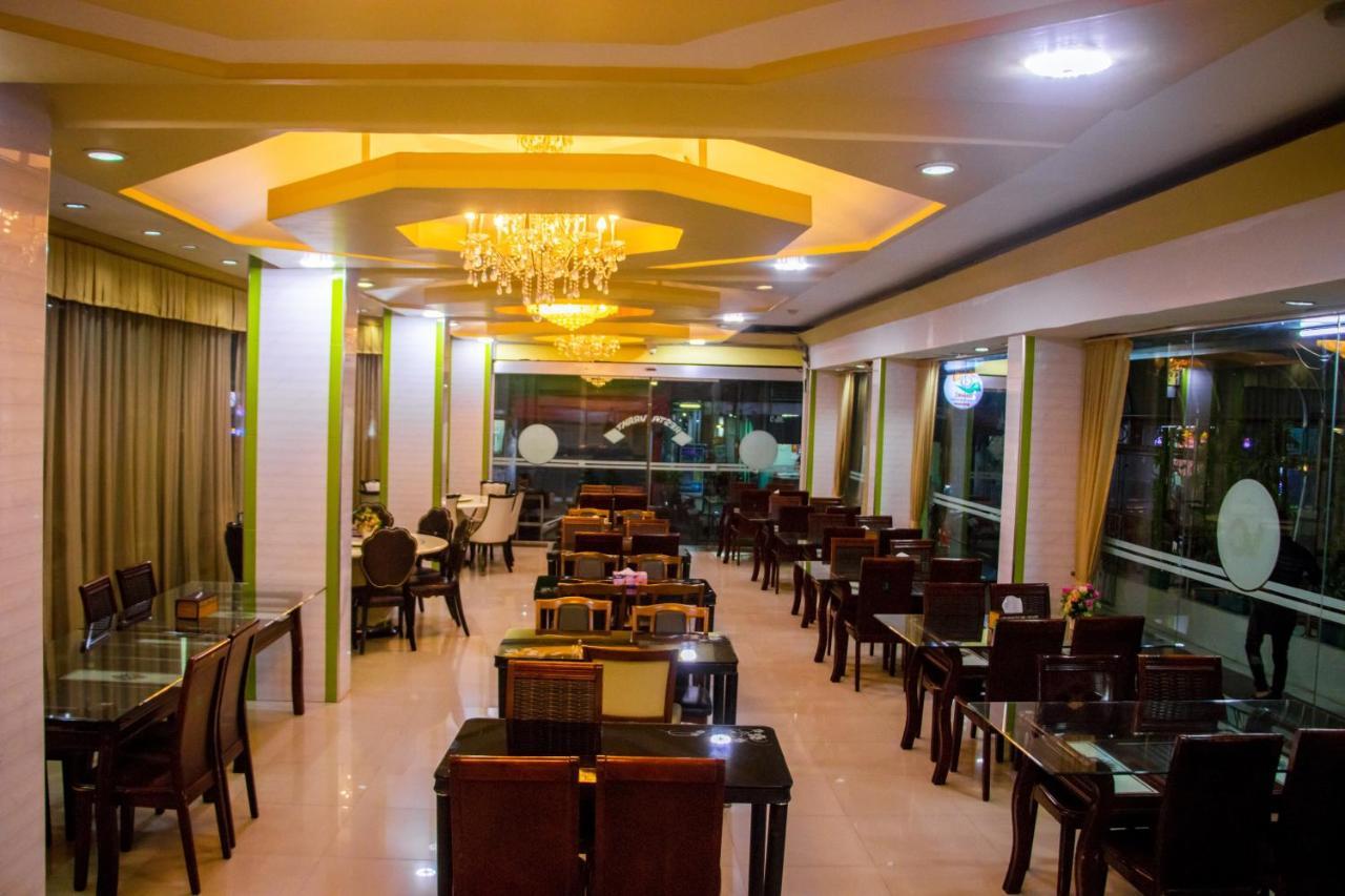 בנגקוק Visiting Card Hotel & Resort מראה חיצוני תמונה